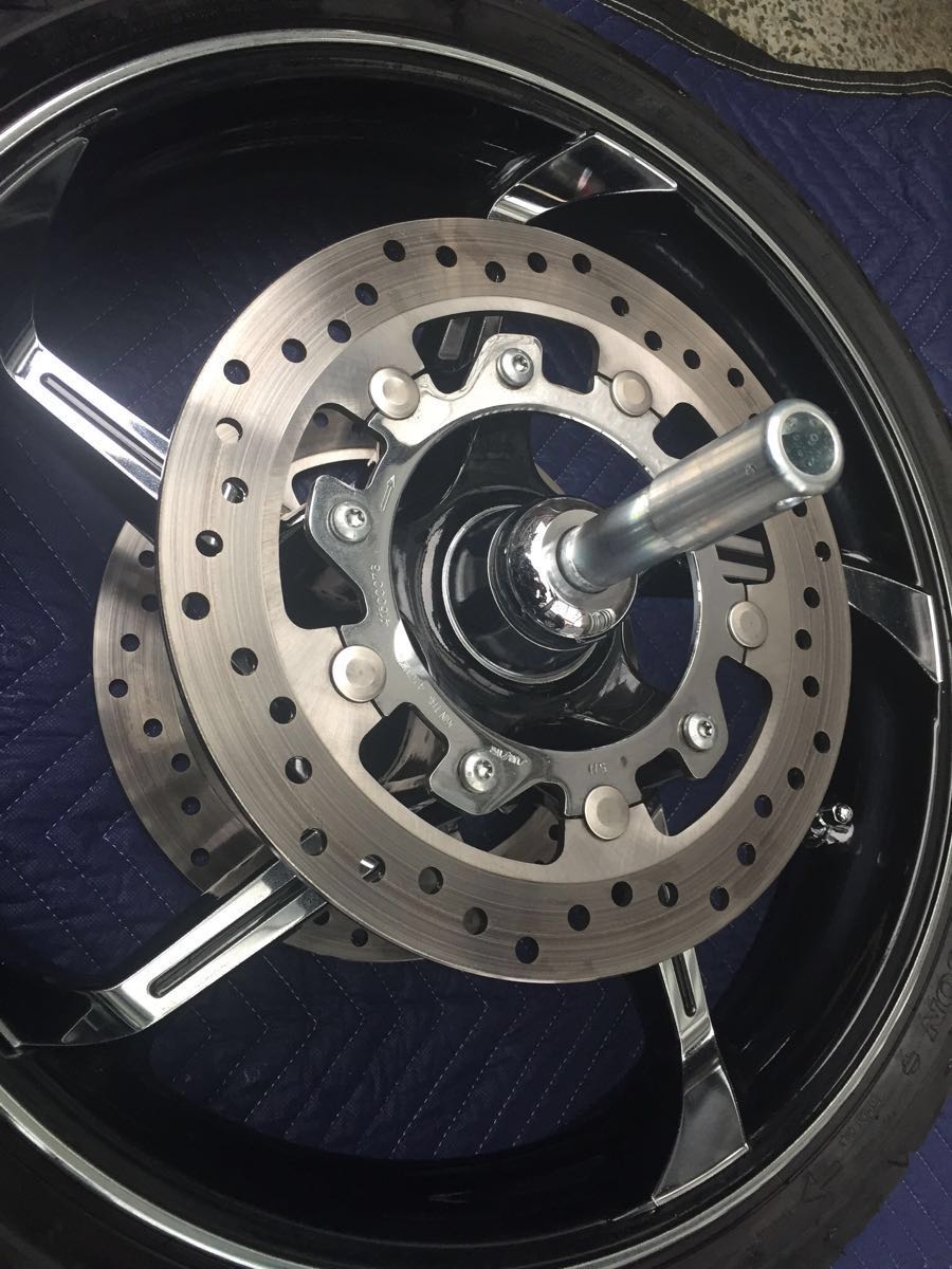 2016年式 CVO FLHXSE純正シート | 年式別モデルカタログ Harley