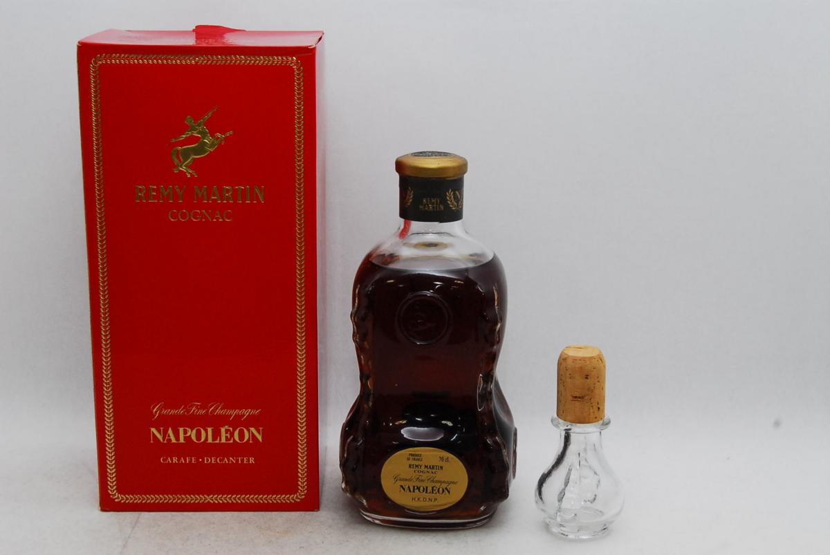 ①○古酒○REMY MARTIN レミーマルタン ナポレオン カラフェ 箱・替栓