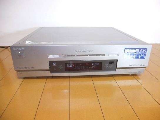 新品，お買い得 SONY/ソニー WV-DR5 DV/VHS.ビデオデッキ 録再OK(VHSビデオデッキ)｜売買されたオークション情報、yahooの商品情報をアーカイブ公開 - オークファン VHSビデオデッキ