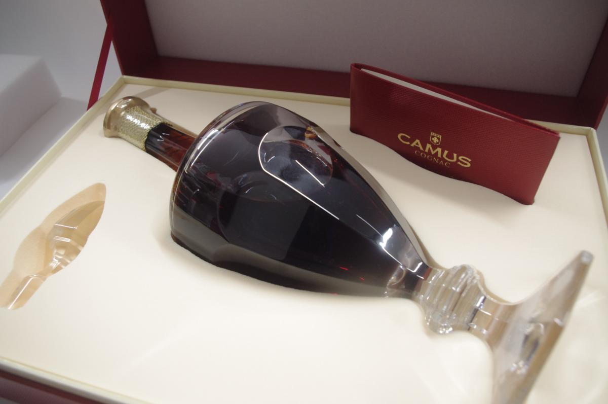 注目！ カミュ ミシェル ロイヤル バカラ 700ml/40度 純正BOX付