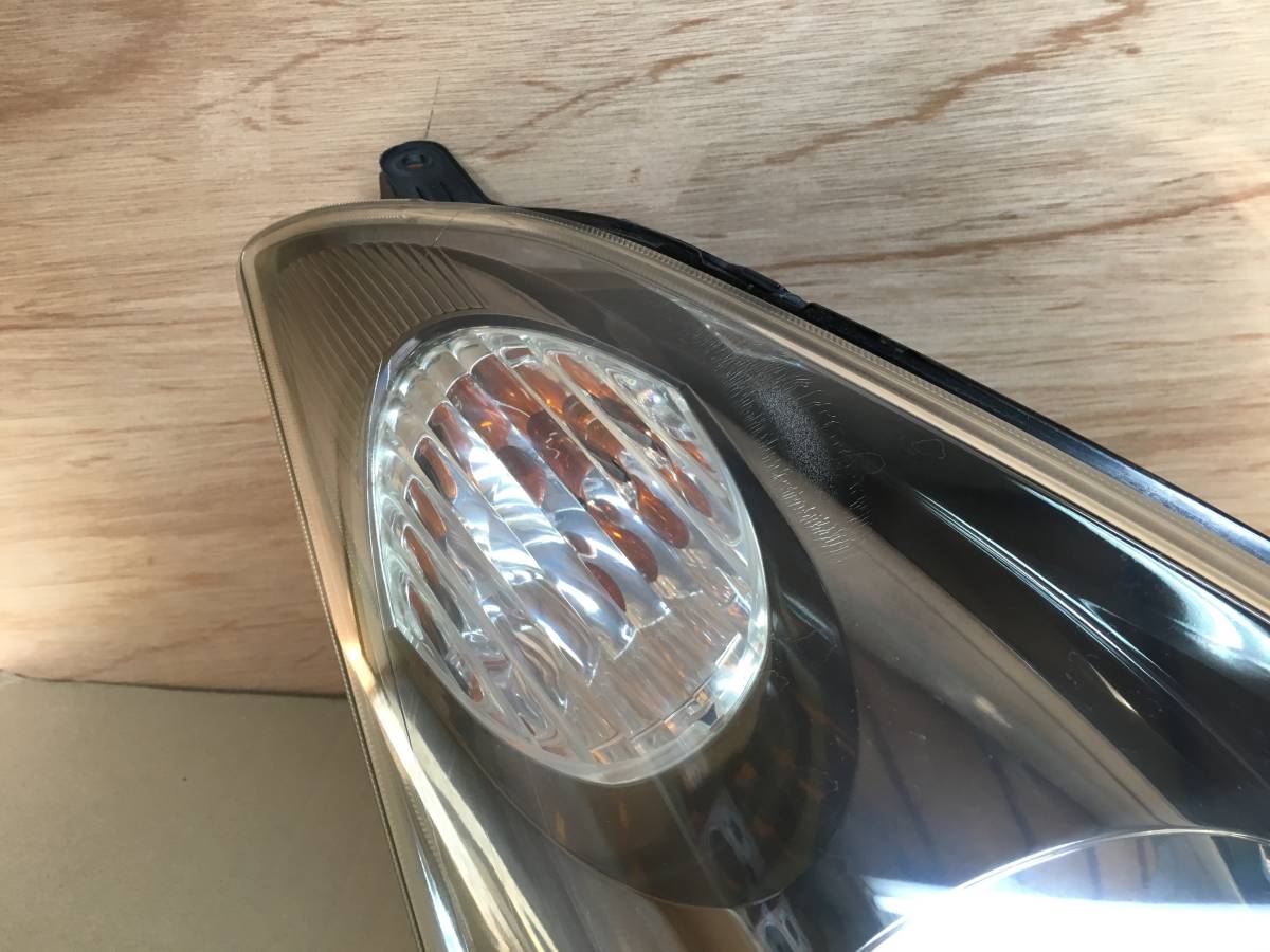 トヨタ ウィッシュ ZNE10 HID 右側 ヘッドライト 【公式通販】