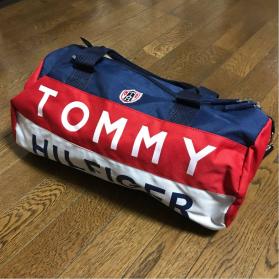 【新品】  トミーヒルフィガー　ドラムバッグ TOMMY HILFIGER トミーヒルフィガー ドラムバッグA 未使用新品自宅保管