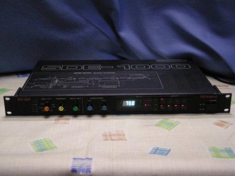 ROLAND SDE1000 中古品 Roland SDE-1000 Digital Delay Rack Effects Processor |  eBay Roland SDE-1000 ディレイ