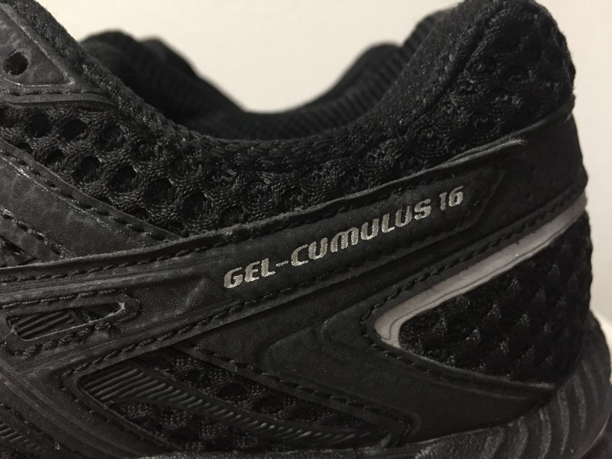 0 キュムラス ゲル 極美品アシックス グレー シルバー クリーム 1 アシックス GEL-CUMULUS asics ASICS スニーカー 16（GEL-CUMULUS 16） WHITE&frasl;WHITE（アシックス