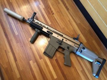 WE-tech製 SCAR-H CQB？ ガスブローバック ガスガン ジャンク SCAR-H ガスブローバック WE-TECH : ガスガン オープン