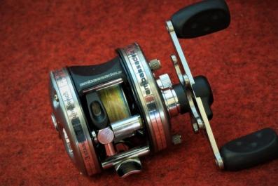 ABU☆人気のガンナー/左巻き【アブ】Ambassador 4601C R.ガンナー