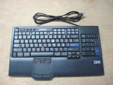 IBM Lenovo トラベルキーボード SK-8835 USBトラックポイント