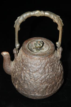 龍文堂造 古い鉄瓶 | 双魚古銅提手岩肌 銅蓋 煎茶道具
