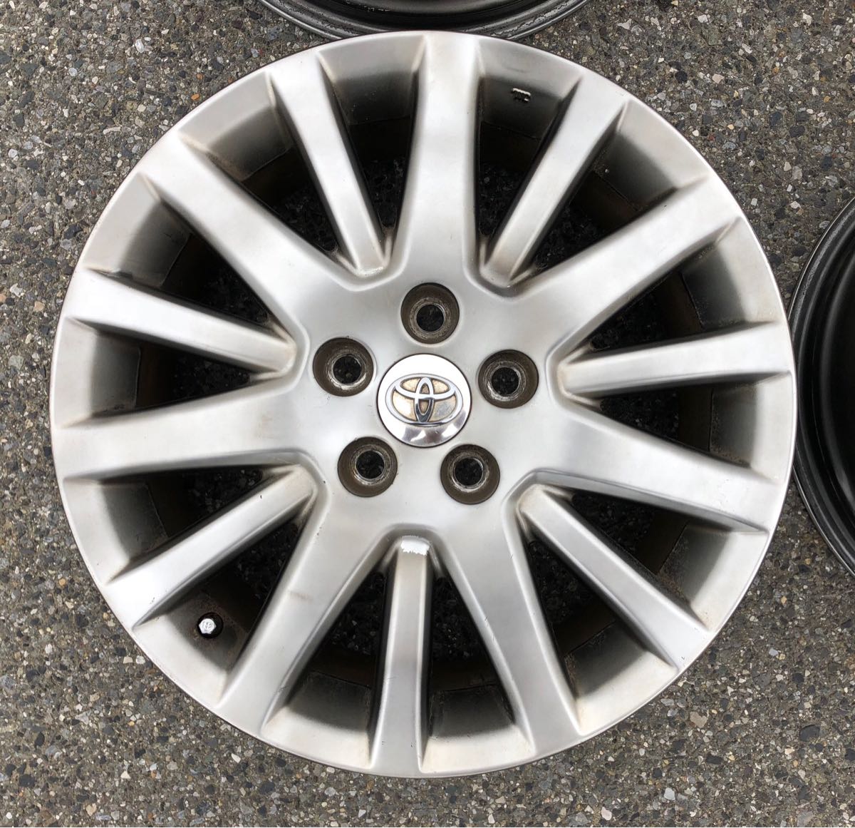 トヨタ クラウン18系 マジェスタ 純正 17インチホイール 17x7.0J +45