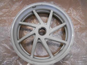 VFR750R RC30 5.50×18 リアホイール 流用ワイドホイールに VFR400 NC30 
