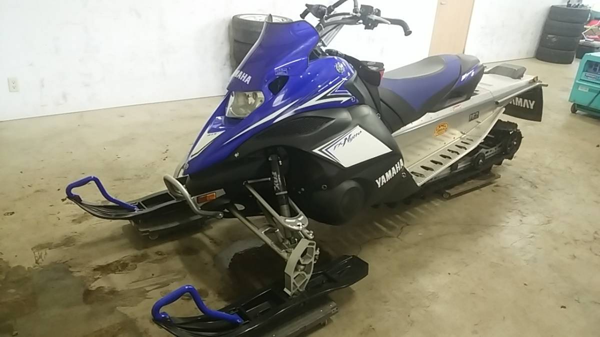 値下！スノーモービル ヤマハ YAMAHA FXNytro M-TX 162 登坂性能や新深雪走破性を高めた「FXNytro M-TX SE 162」 圧雪路から
