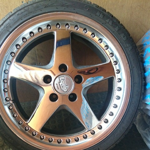 WORK EQUIP 18インチ 8J+30 9J+35 PCD114.3 DDCリム 当時？ タイヤ