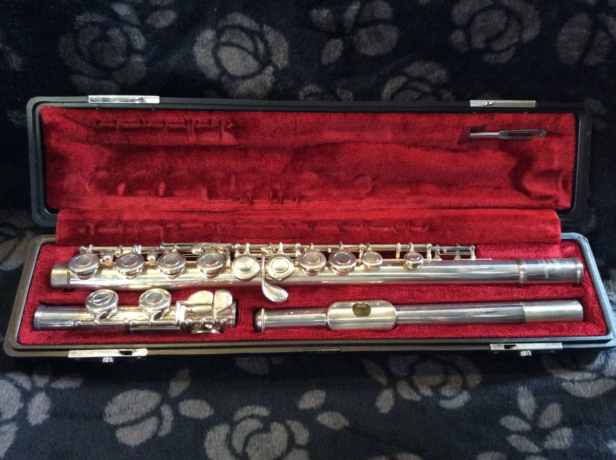 ☆YAMAHA フルート YFL211S ハードケース付き YAMAHA フルート YFL-211 