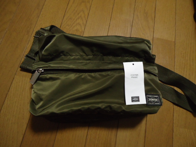 新品吉田カバン PORTER FRAME SHOULDER BAG(S) 690-17848 カーキ 100円～
