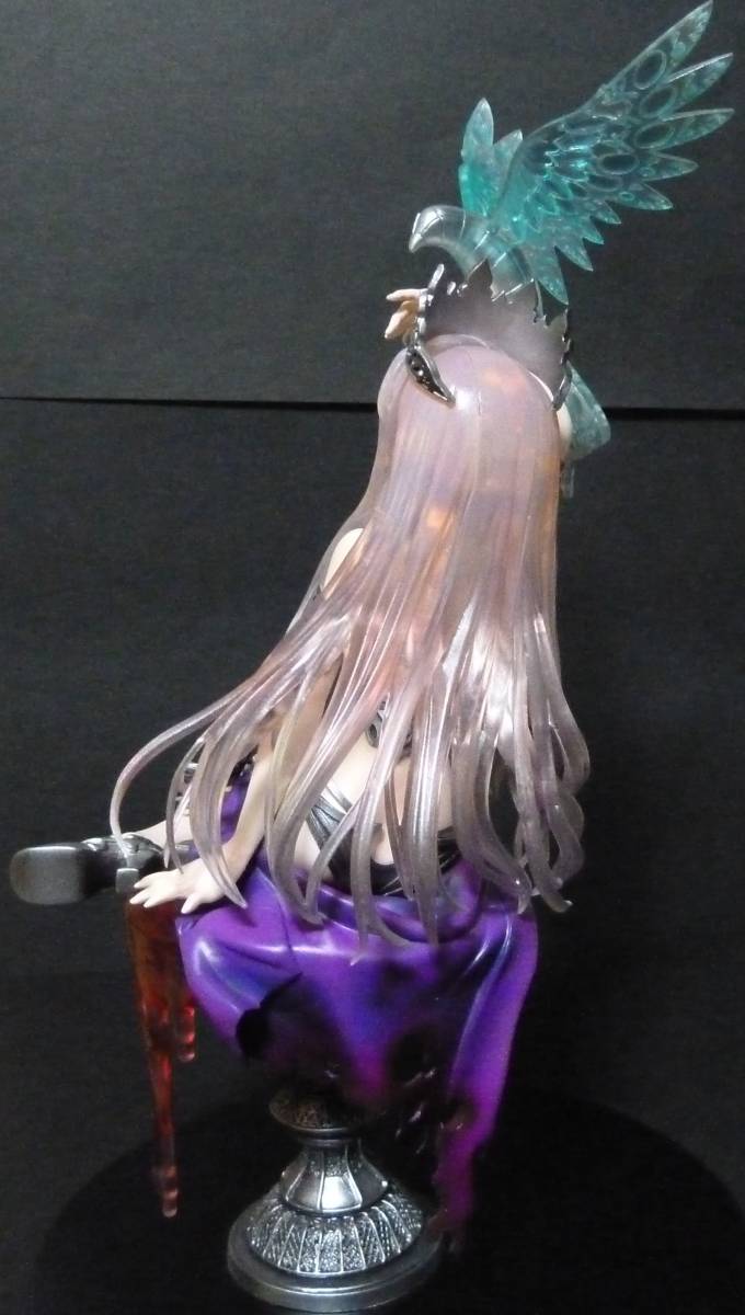 1/7 イリヤスフィール・フォン・アインツベルン（CREA MODE製 