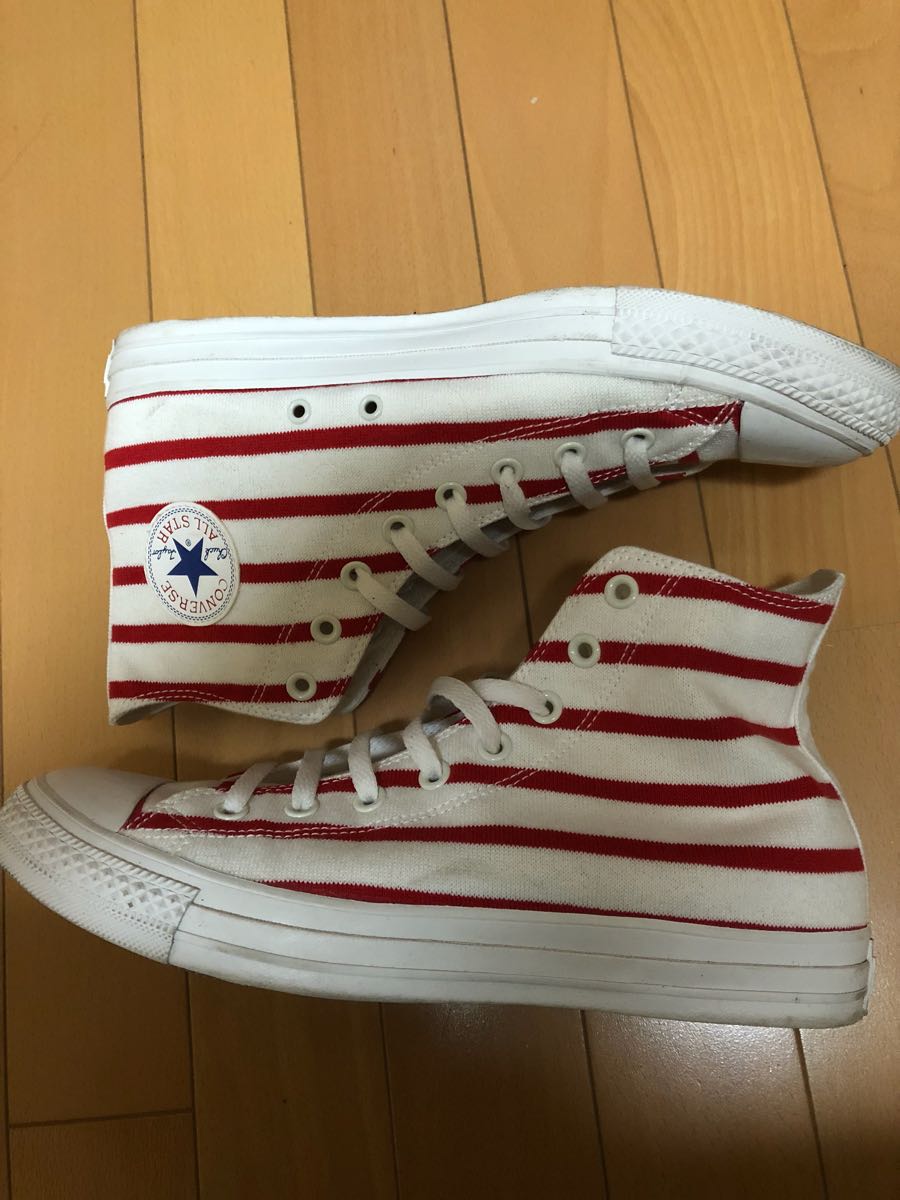 美品☆コンバース☆オールスターボーダー柄ハイカット赤白 美品☆コンバース☆オールスターボーダー柄ハイカット赤白