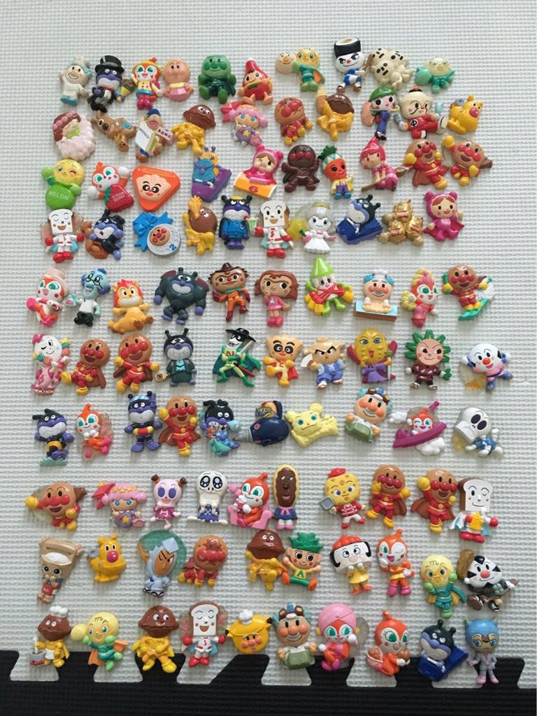 アンパンマン アンパンマン 初期 くっつくんです 磁石 マグネット 大量まとめ売り 100個 レア多数 ガシャポン アンパンマン くっつくんです　まとめ売り　大量　レア　キャラクター　廃盤