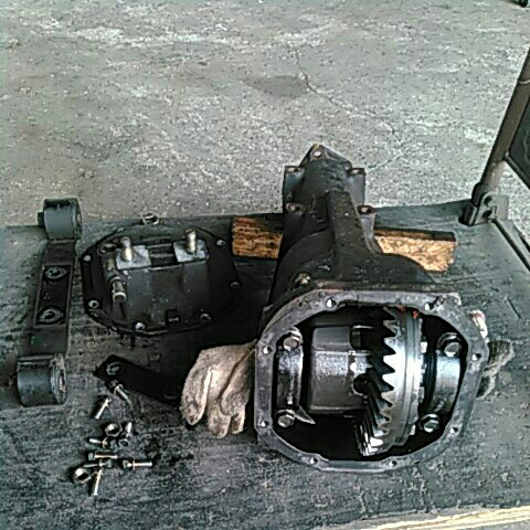 スカイライン　DR30 R200デフ　