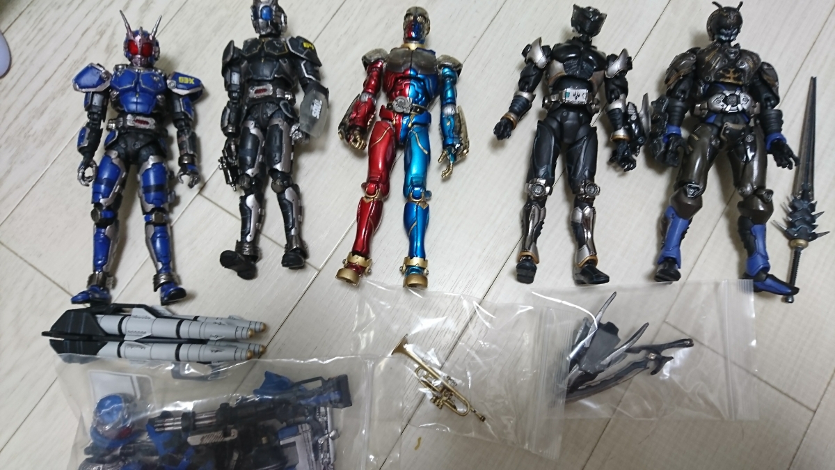 1円スタート ジャンク S.i.c セット SIC ジャンクの値段と価格推移は 