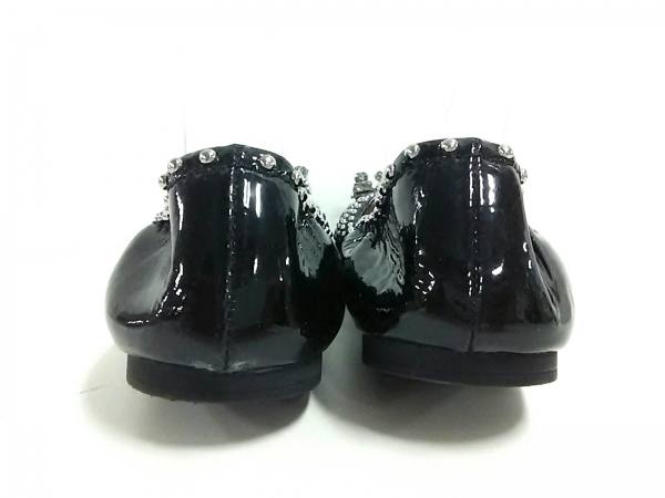 ミュウミュウ miumiu 靴 フラットシューズ 37 1/2 エナメル（レザー 