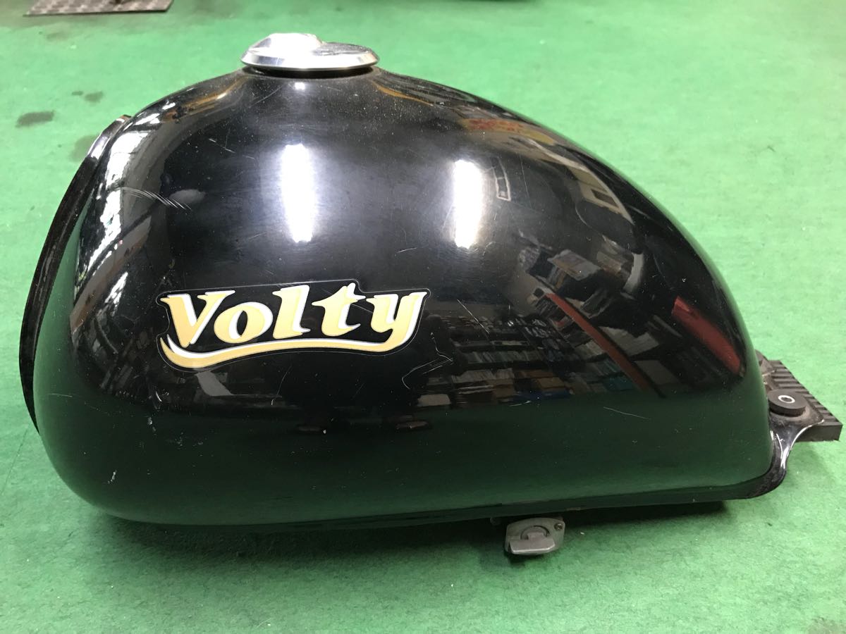 スズキ ボルティー 250 純正 ガソリンタンク 黒 フューエル 燃料