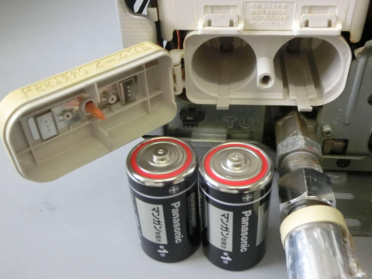 【稼働品/都市ガス用/.送料込】リンナイ 小型給湯器 RUS-V5500 瞬間湯沸かし器 シルバー 中古 台所 リンナイ : 小型湯沸かし器 RUS-V51YTB-WH-13A 小型湯沸器(ホワイト&frasl;都市ガス) 安い