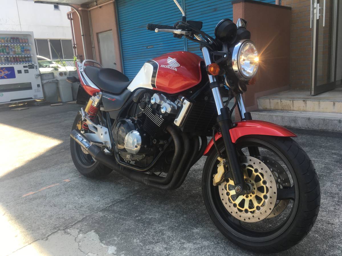 CB400SF | 最安値 SUPER REVO CB400 ホンダ CB400SFとはどんなバイク 