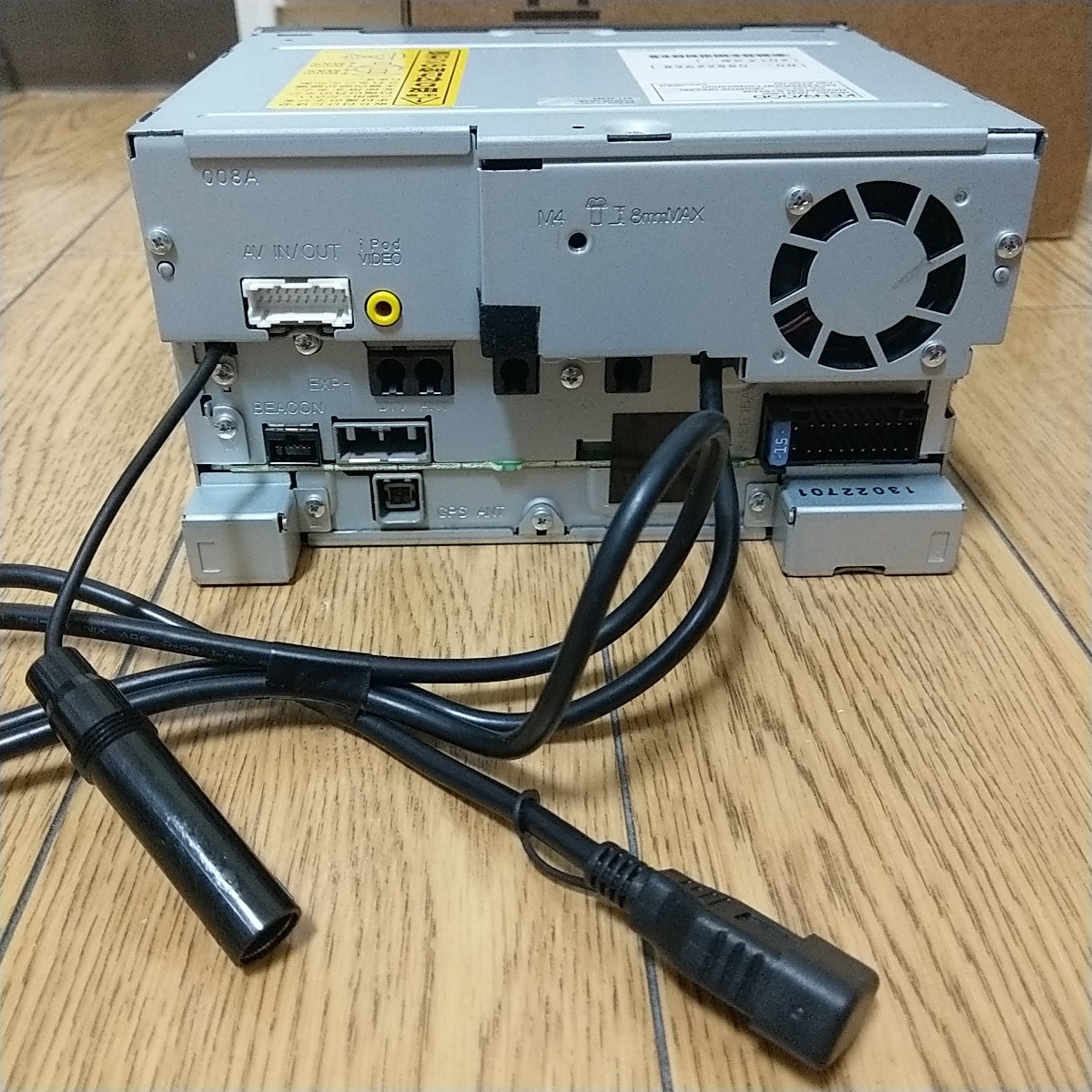 フルセグ KENWOOD ケンウッド メモリーナビ MDV-L500 DVD再生 USB 地