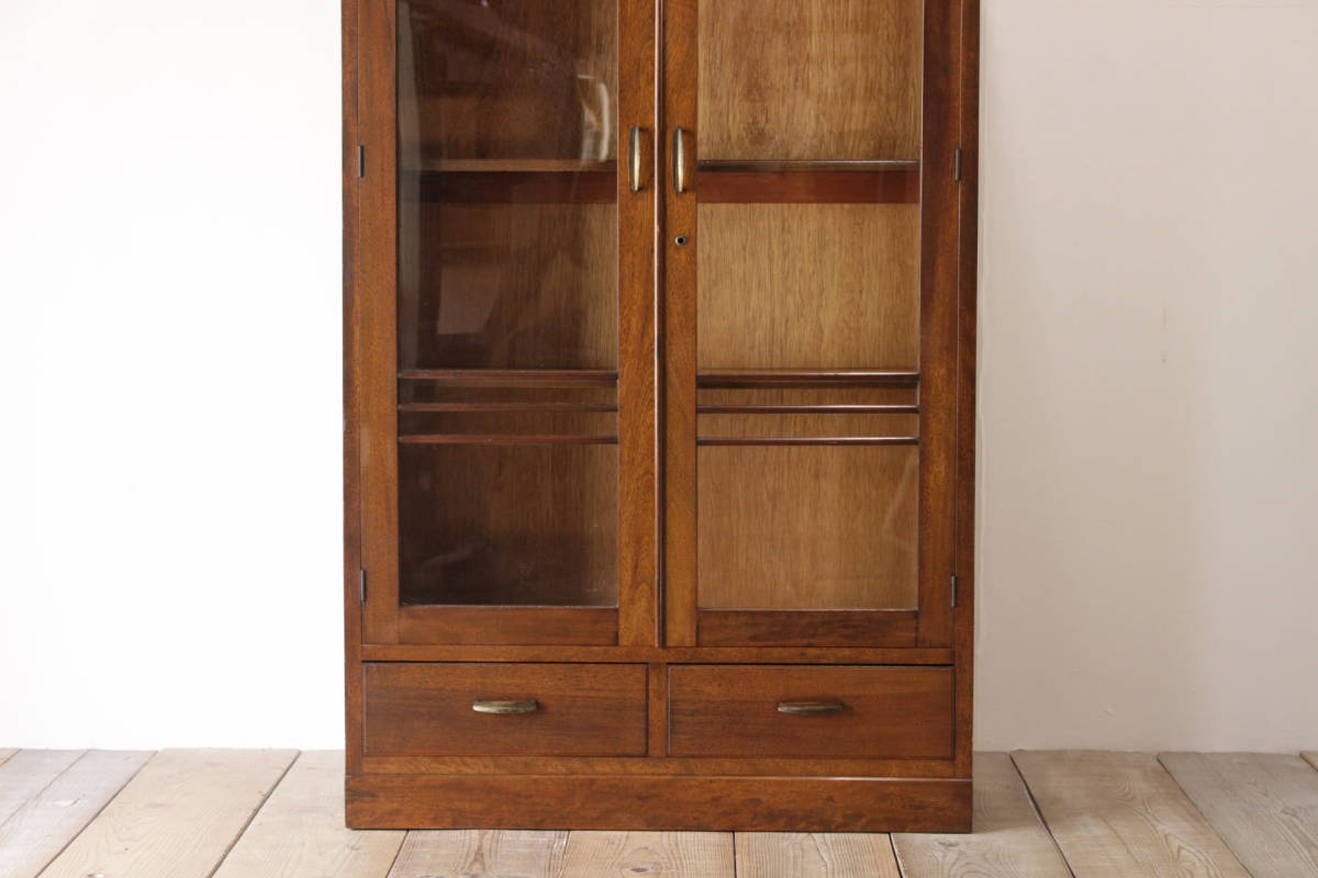 木製 飾り棚 ガラス扉 収納棚 英国アンティークのガラス扉付き本棚、オーク材のおしゃれなブック 中古 昭和 古家具 本棚 ブックシェルフ 食器棚 ガラス扉 収納 クラシカル 和モダン レトロ 無垢 戸棚 キャビネット/小道具