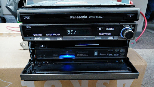 パナソニック　Panasonic HDD ナビ ストラーダ CD DVD MD 中古品　 Panasonic パナソニック CN-HW851D Strada フルセグTV DVD CD ビーコン