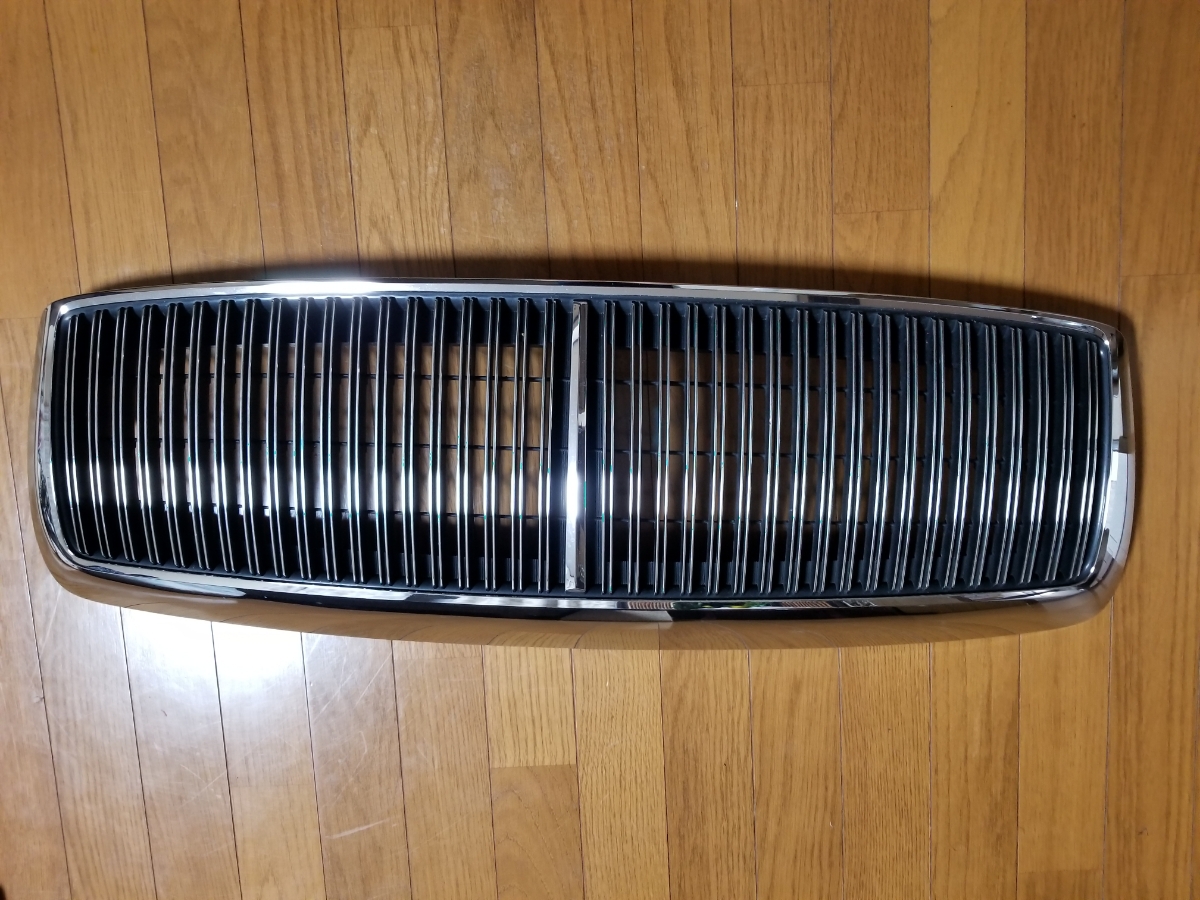 プレジ前期純正グリル 日産 純正 PGF50 F50 プレジデント フロントグリル ラジエーターグリル