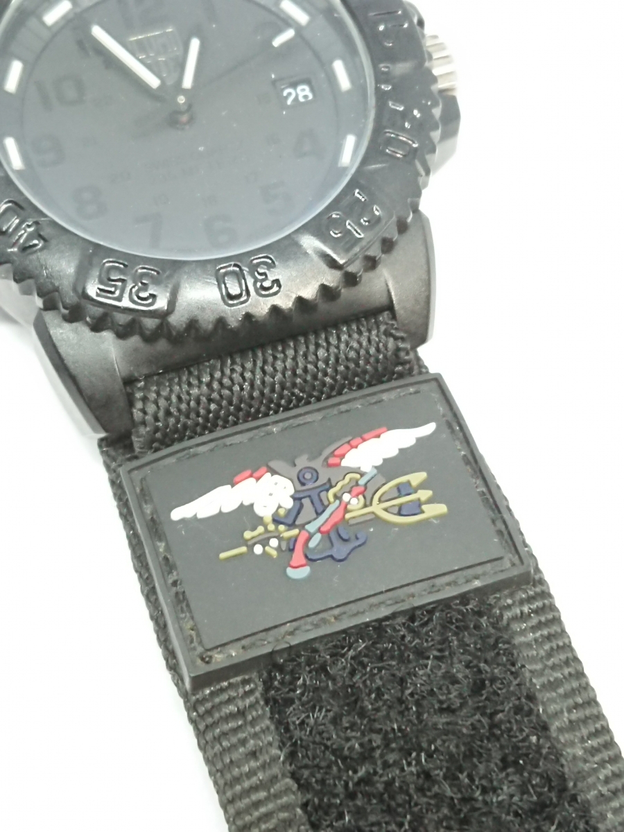 極上美品 LUMINOX ルミノックス 7050シリーズ 7051 ブラックアウト 