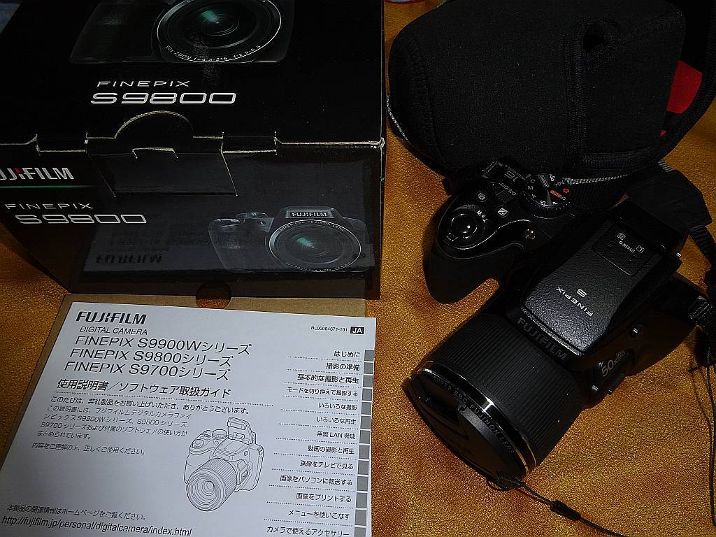 Nikon D200 望遠レンズセット 初心者歓迎 即購入アリ お得な付属品 Nikon D200 ボディ + 標準ズームレンズセット (AF Nikkor 28-80mm f3.3