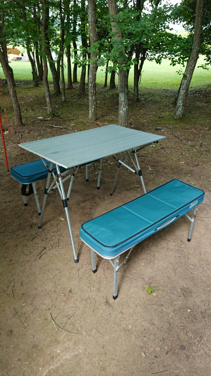 人気SALE，高品質 コールマン ピクニック ベンチ セット テーブル 900 x 570 x 700 ベンチ 930 x 270 x 395 mm 9.5kg MODEL 170-5652 Coleman キャンプ(テーブル・チェアセット)｜売買されたオークション情報、yahooの商品情報を テーブル・チェアセット