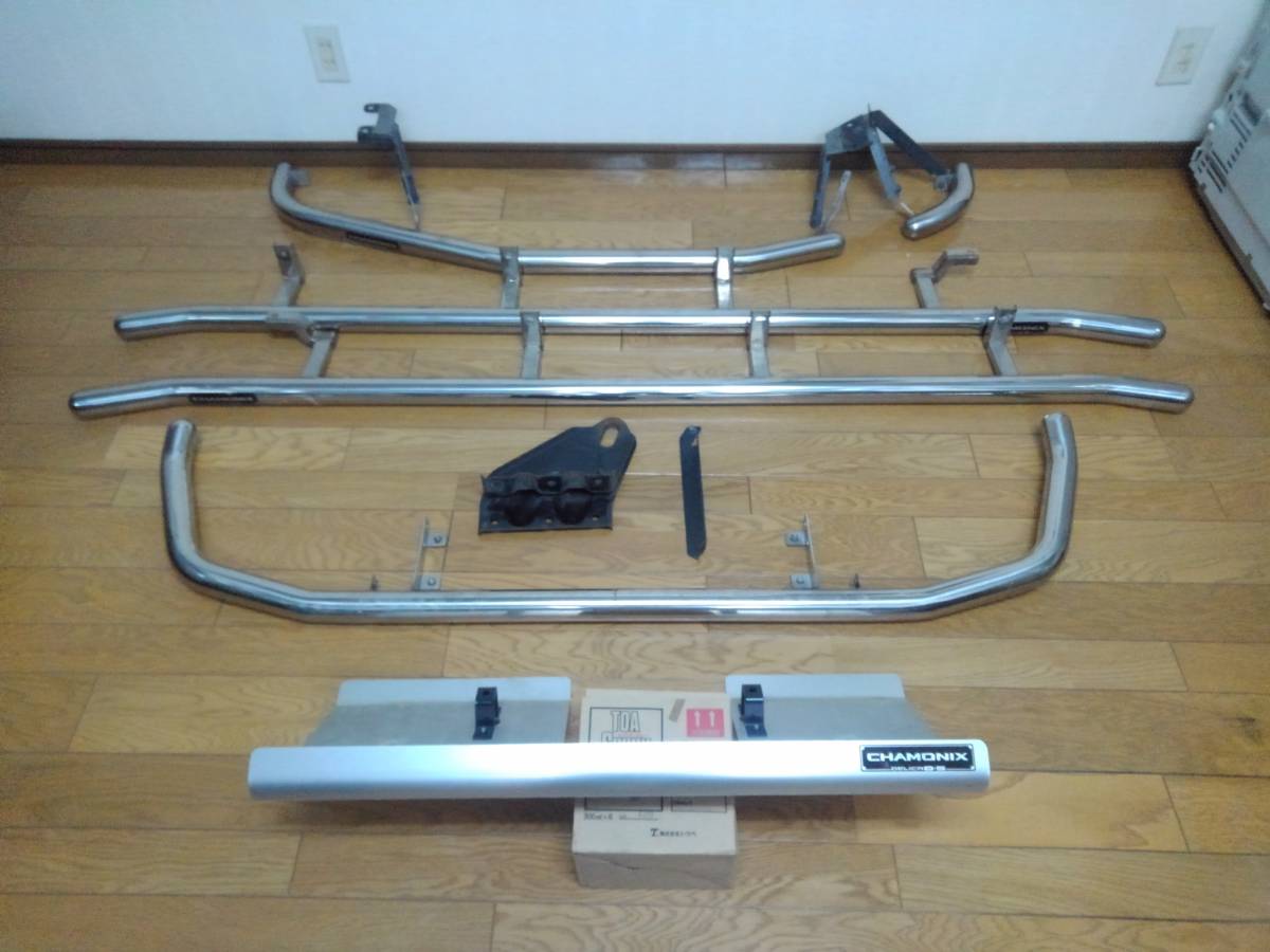 デリカD5純正フロントアンダーガードバー チッピング塗装 シャモニー