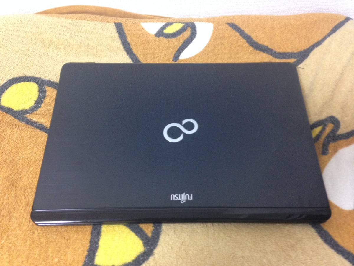 Windows7最終更新済　LIFEBOOK AH54/G リカバリ済 美品！リカバリ済み！SH54/E Win10 Office2016 Core i3 4GB/HDD500GB