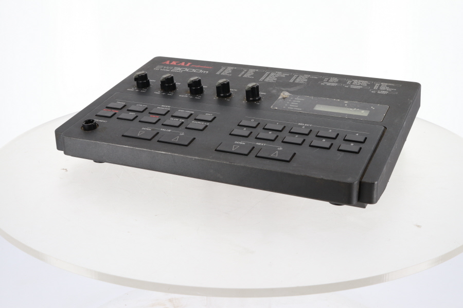 AKAI EWI 3000M EWI用サウンドモジュール☆ジャンク品 ジャンク 【公式