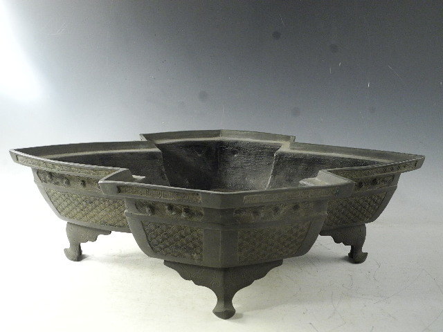 ◇栄◇古銅 池坊 波紋 彫刻 菱形 中国 立花 砂鉢 無傷完品 江戸