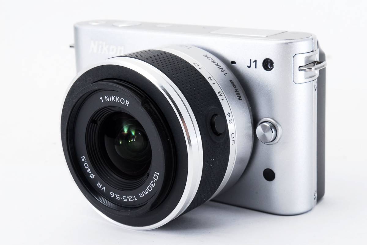 低価，お得 Nikon 1 J1 レンズキット シルバー 付属品多数(ニコン)｜売買されたオークション情報、yahooの商品情報をアーカイブ公開 - オークファン ニコン