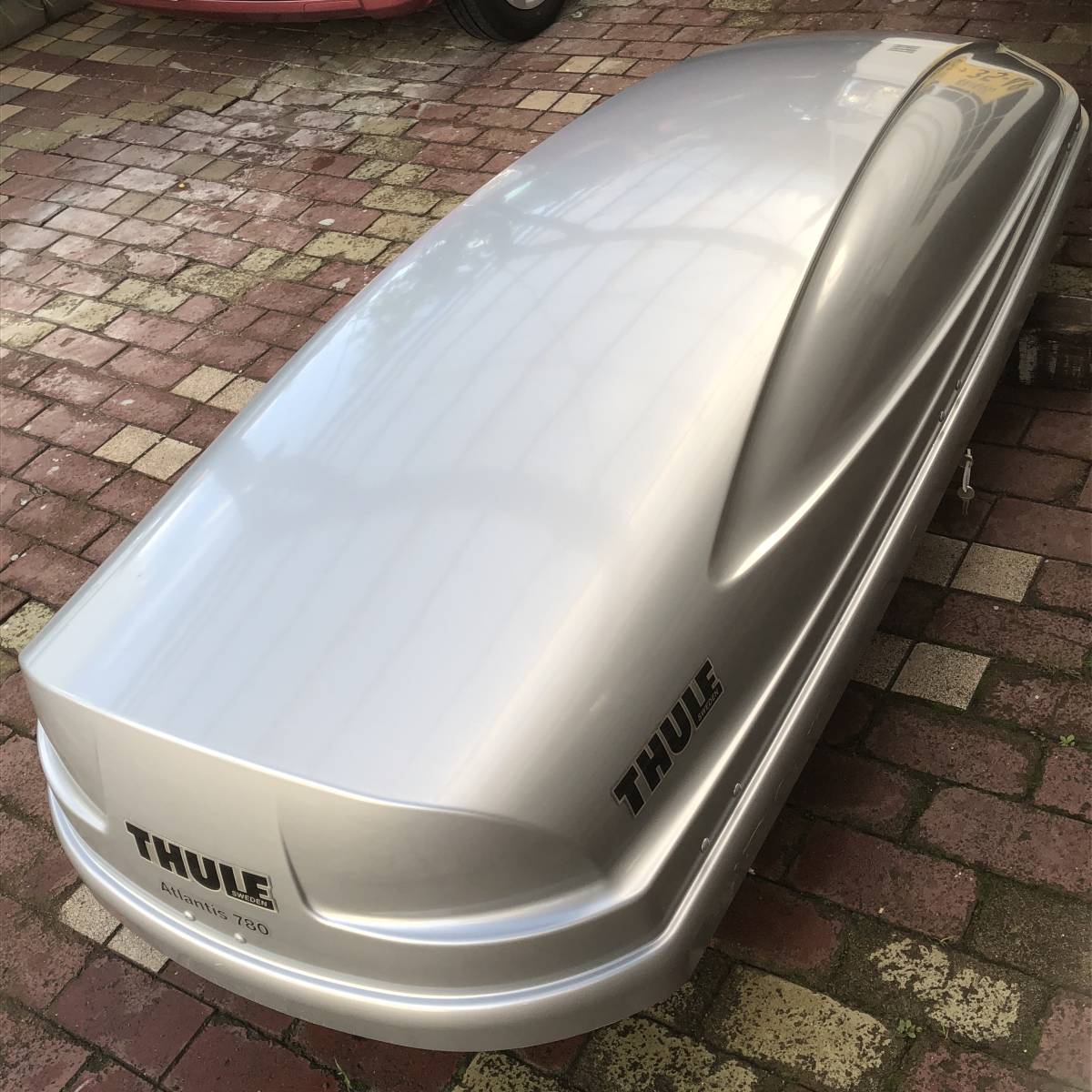 THULE アトランティス 780 ルーフボックス スキーホルダー付き中古 艶 