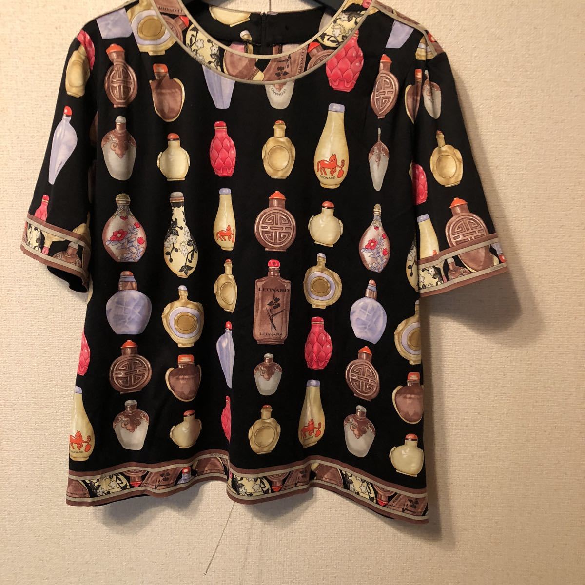 爆買い，セール レオナールトップス LLサイズ(女性用)｜売買されたオークション情報、yahooの商品情報をアーカイブ公開 - オークファン 女性用