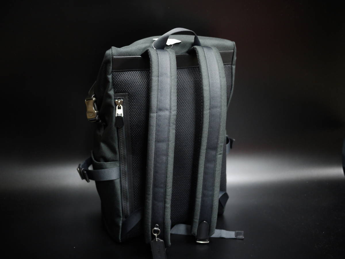国内発送 新品 COACH コーチ ROLL TOP BACKPACK メンズ 上質レザー 