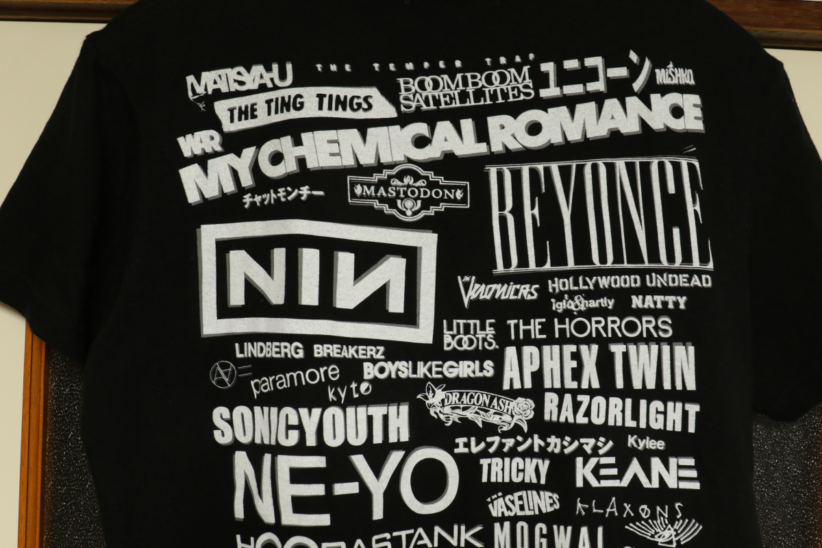 SUMMER SONIC 2009 アーティストロゴTシャツ Sサイズ サマソニ グッズ