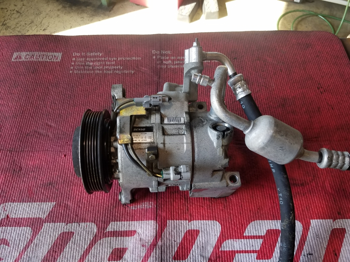 JZX100後期ツアラーVエアコンコンプレッサー中古動作確認済 VVT-I