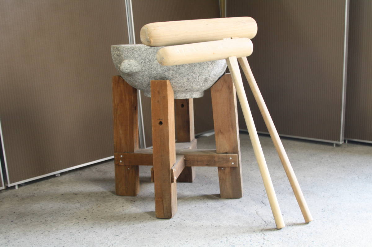 餅つき 石臼 直径：50cm もちつき大会 臼のみ 中古品 お正月にどうぞ 