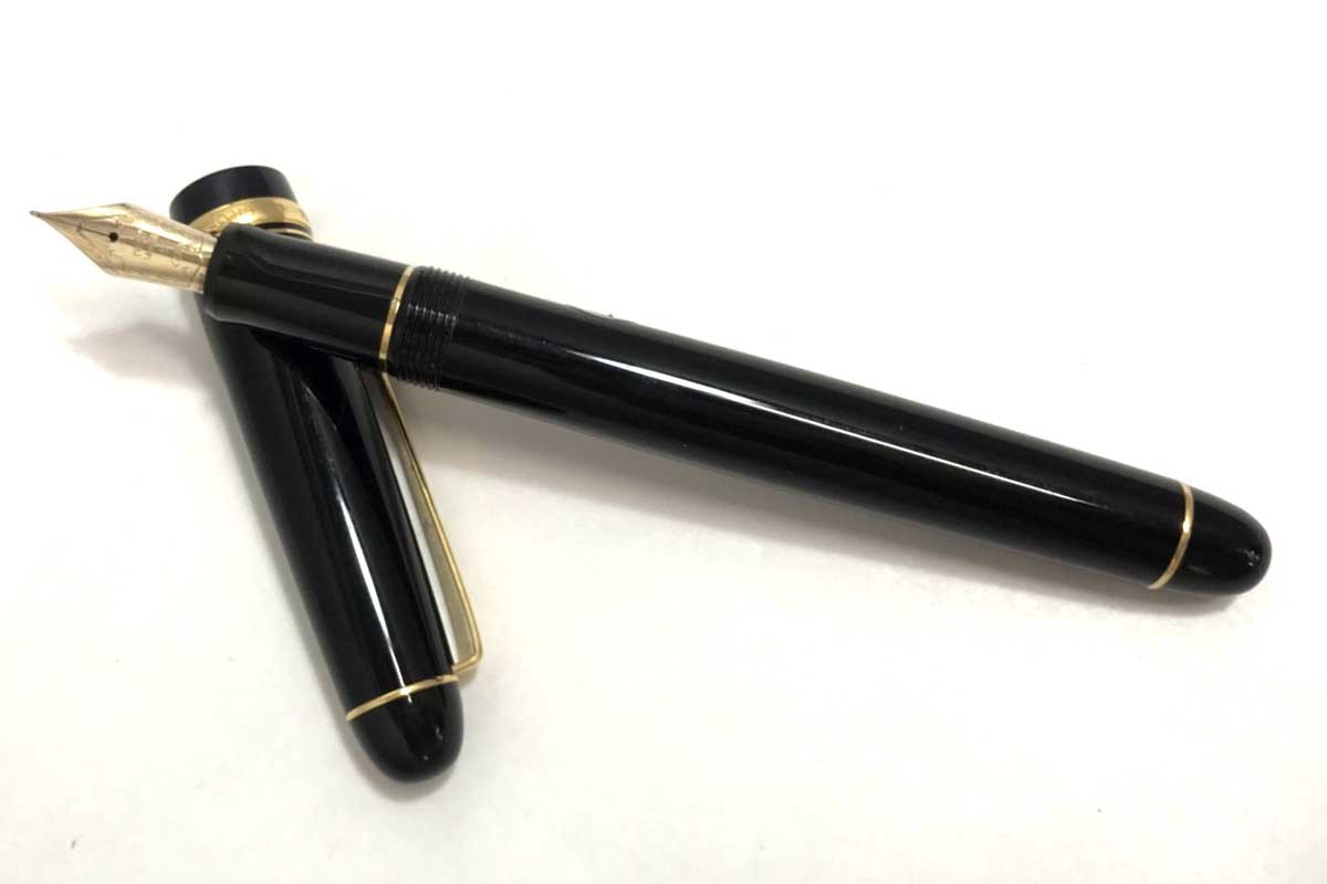 パイロット 万年筆 カスタム74 ブラック⁄ダークグリーン⁄ダークブルー