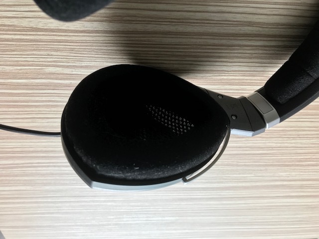 SENNHEISER ゼンハイザー HD700 開放型ヘッドホン 【公式通販】