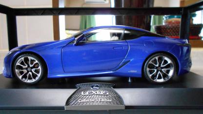 LC500 1/18 ディスプレイモデル 23インチオリジナルカスタム LC500 1
