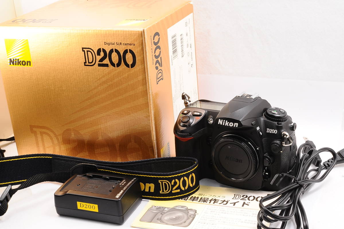 美品】 ニコン Nikon D200 ボディ - ブラック デジタル一眼 ＋ 箱、取 