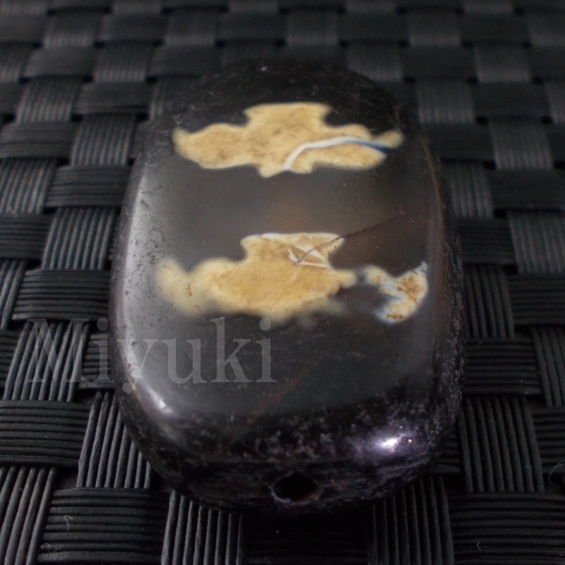 御幸天珠】1079 特殊天珠 梵字 蝙蝠天珠 43x26x15mm バン 大日如来 未
